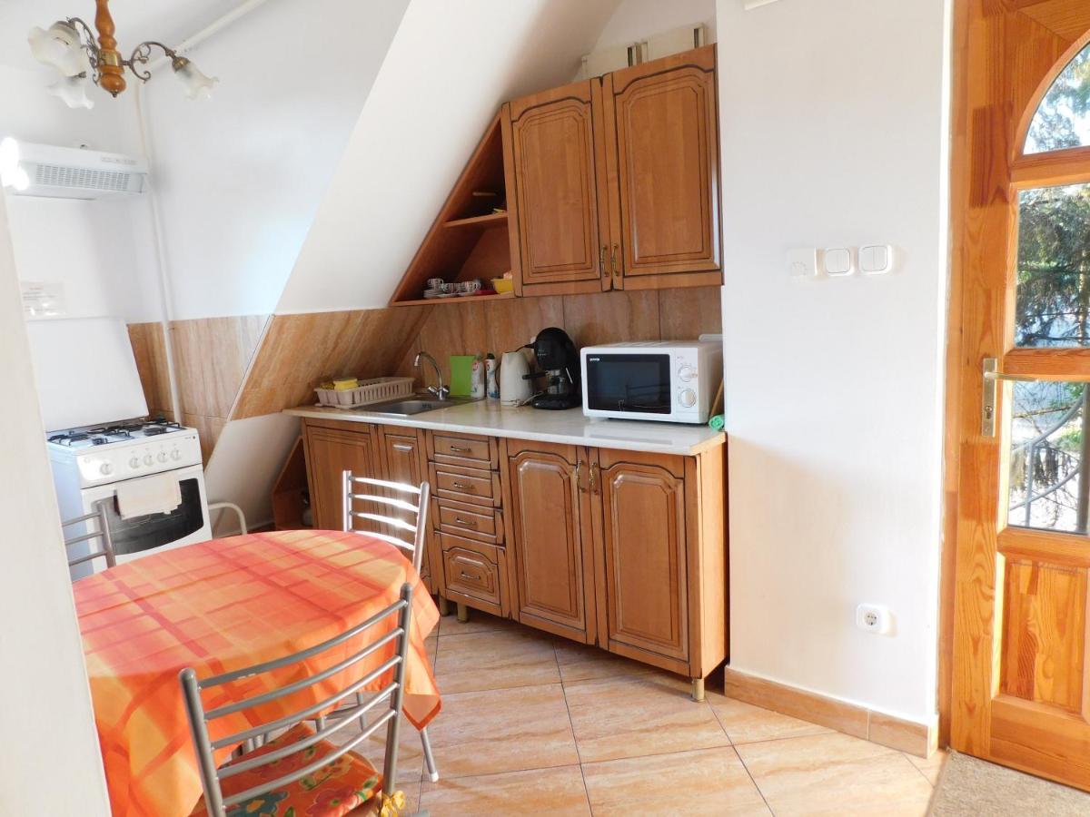 Szamoca Vendeghaz Hotel Мисколк Екстериор снимка